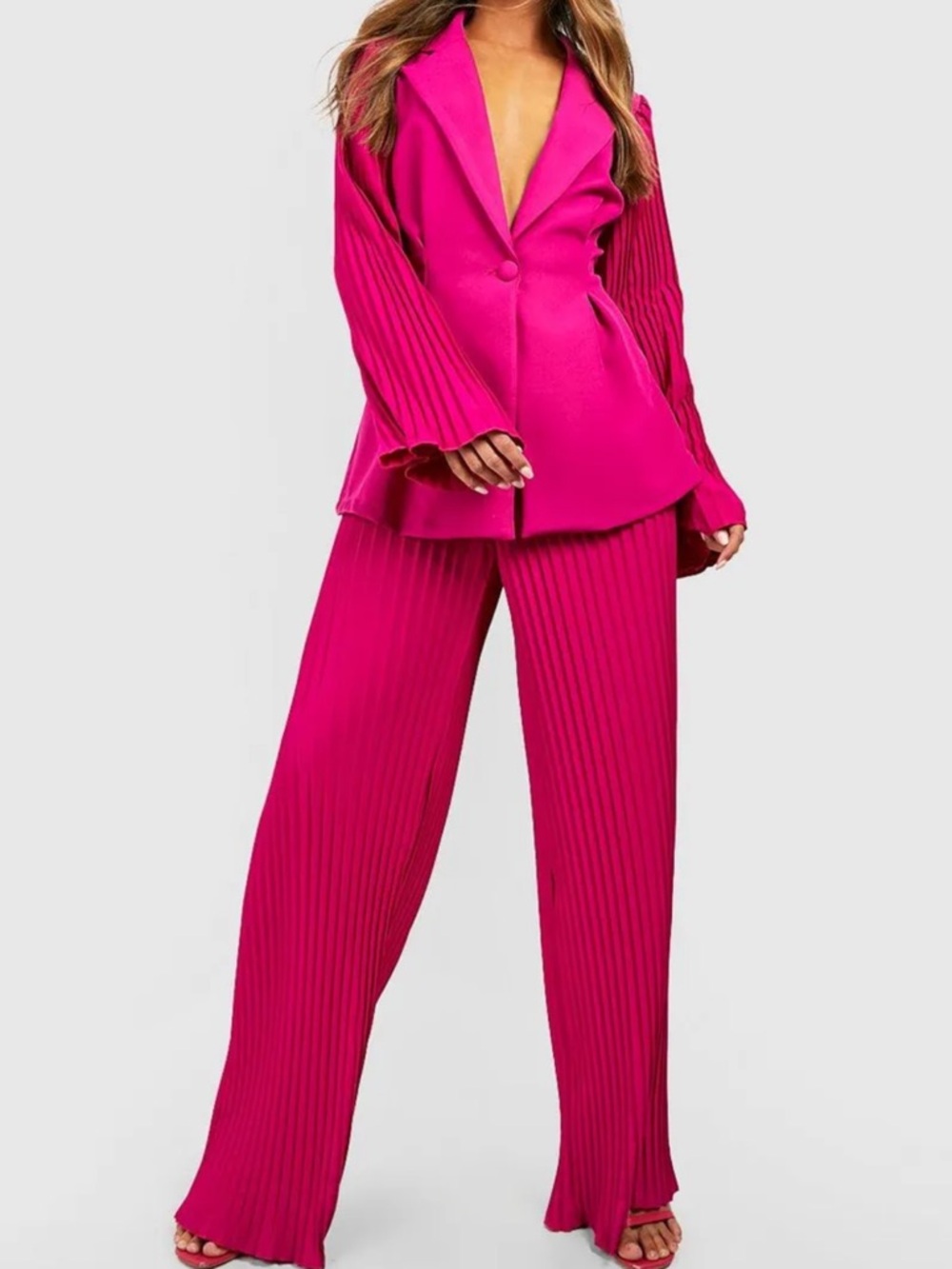Boohoo Pleated Wide-Leg Pantsuit